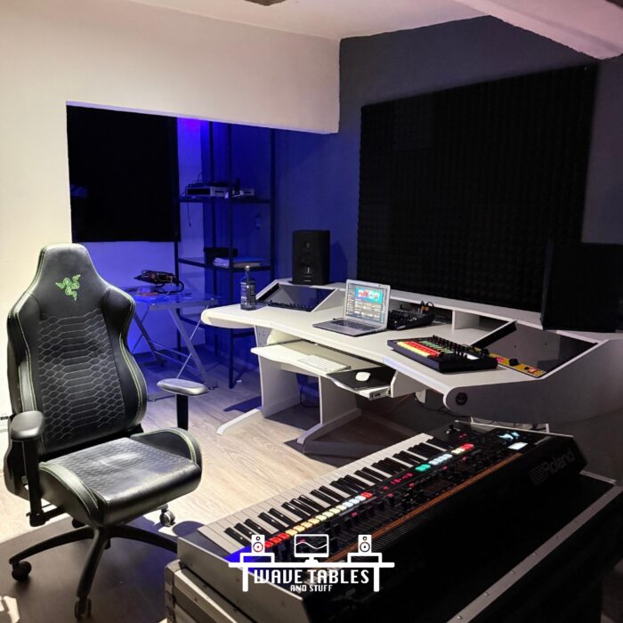 Workstation PRO Plus WHITE - Image 3